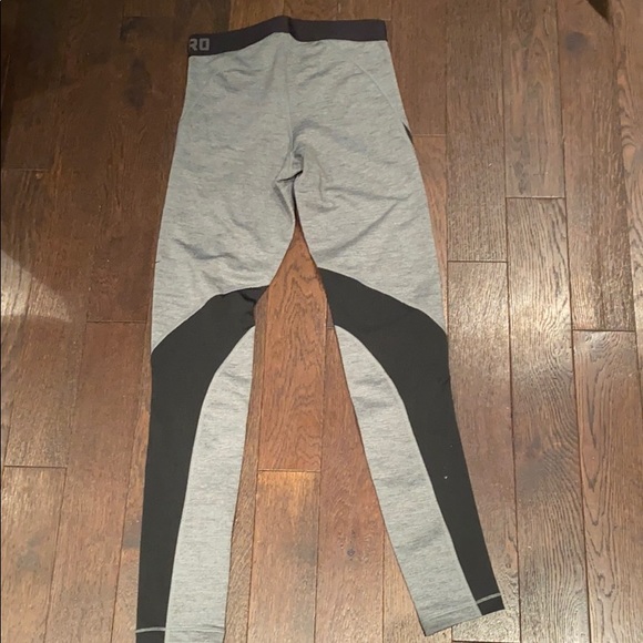 Nike pro leggings, women’s small - Picture 2 of 3